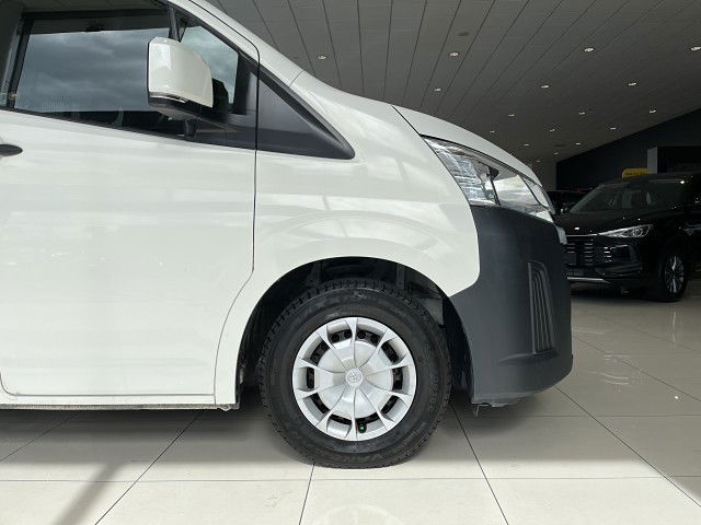 2020 Toyota Hiace Zr Gvn 2.8Dt/6At