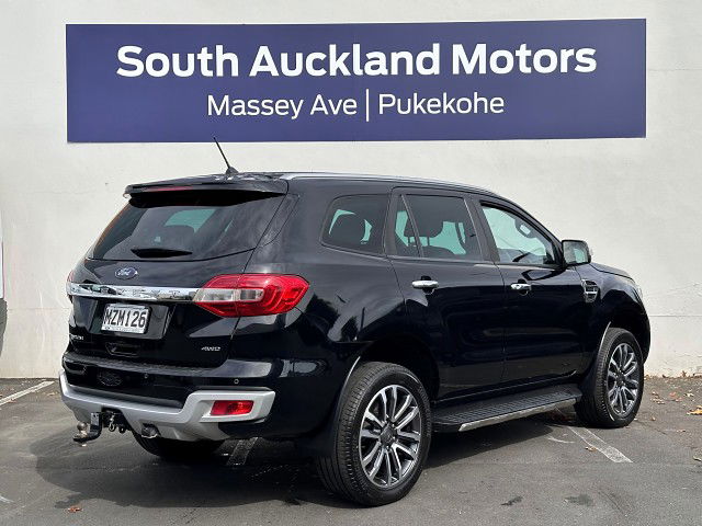 2020 Ford Everest Titanium