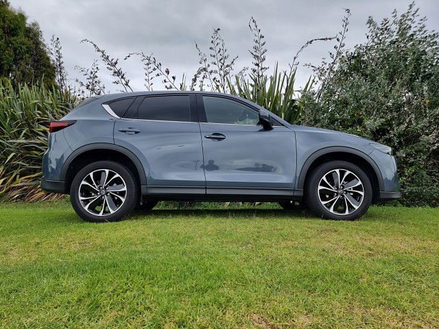 2022 Mazda CX-5 Ltd Ptr 2.5P/4Wd/6At