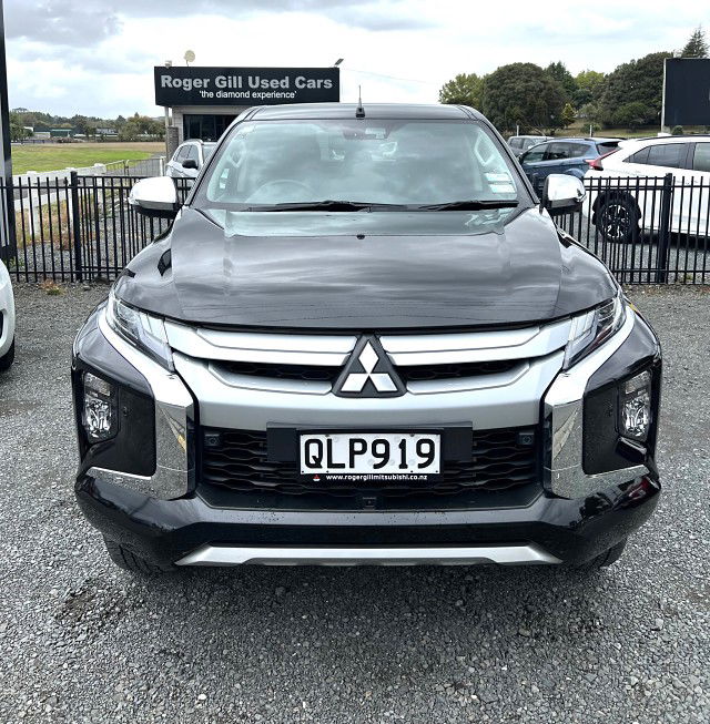 2024 Mitsubishi Triton VRX 4WD DC 2.4D 6AT