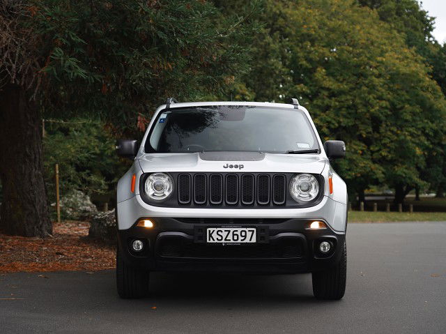 2017 Jeep Renegade Trailhawk 2.4P 4WD 9A