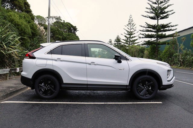 2024 Mitsubishi Eclipse Cross PHEV SPORT 4WD