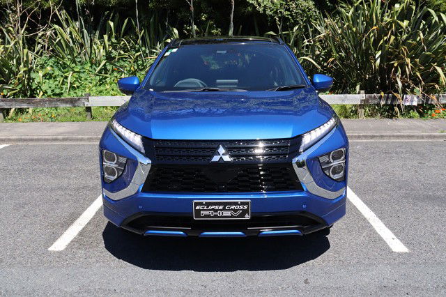 2024 Mitsubishi Eclipse Cross PHEV VRX 4WD