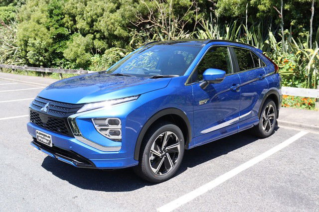 2024 Mitsubishi Eclipse Cross PHEV VRX 4WD