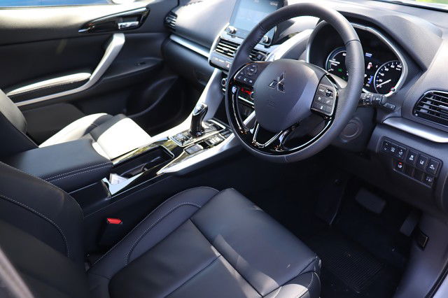 2024 Mitsubishi Eclipse Cross PHEV VRX 4WD