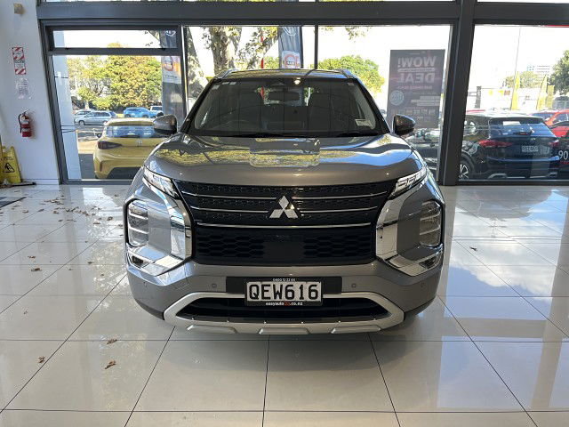 2023 Mitsubishi Outlander Xls 2.5P/Cvt