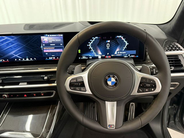 2025 BMW X7 22EN xDrive40d