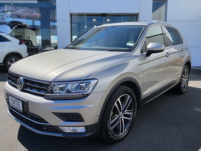 2017 Volkswagen Tiguan Tsi Highline 4Motion