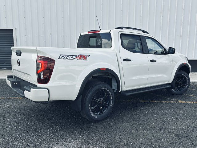 2025 Nissan Navara Pro-4X 4WD