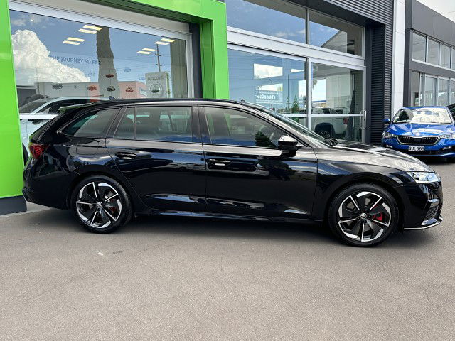 2024 Skoda Octavia RS 2.0TSI 180kW