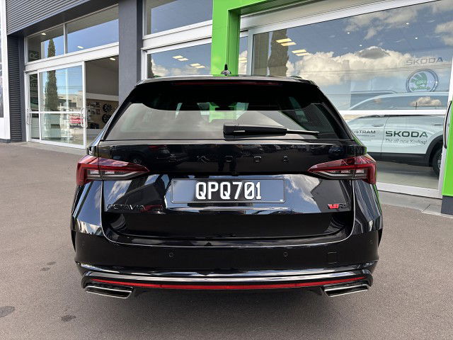 2024 Skoda Octavia RS 2.0TSI 180kW