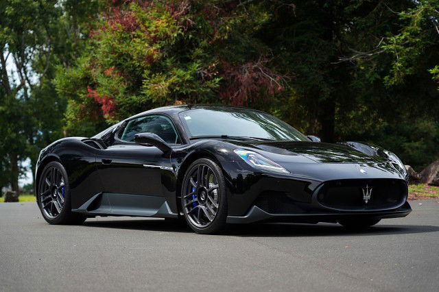 2025 Maserati MC20 3.0P/8At NETTUNO V6 630BHP/470KW