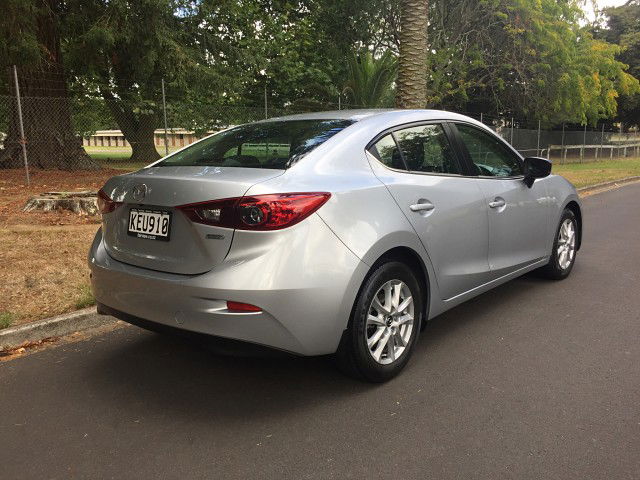 2016 Mazda 3 GLX 2.0L AUTO SEDAN