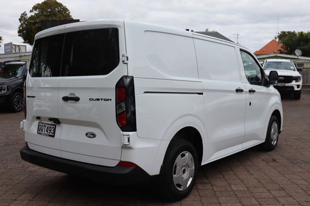 2024 Ford Transit Custom 320 Swb 2.0D