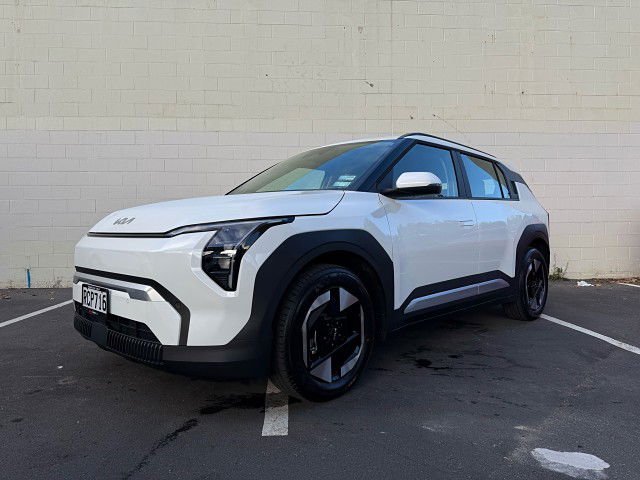 2025 Kia EV3 Light Long Range