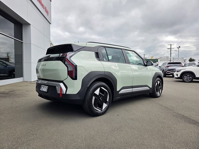 2025 Kia EV3 LIGHT 2WD LONG RANGE (81.4kWh)