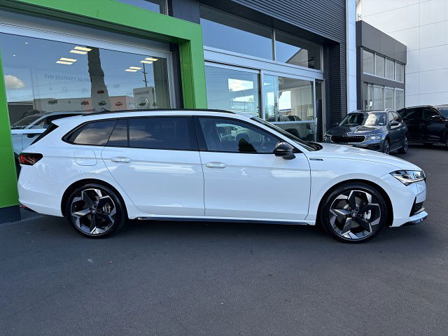 2024 Skoda Superb Sportline 195KW 2.0P