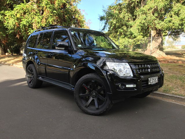2020 Mitsubishi Pajero EXCEED 4WD 3.2L