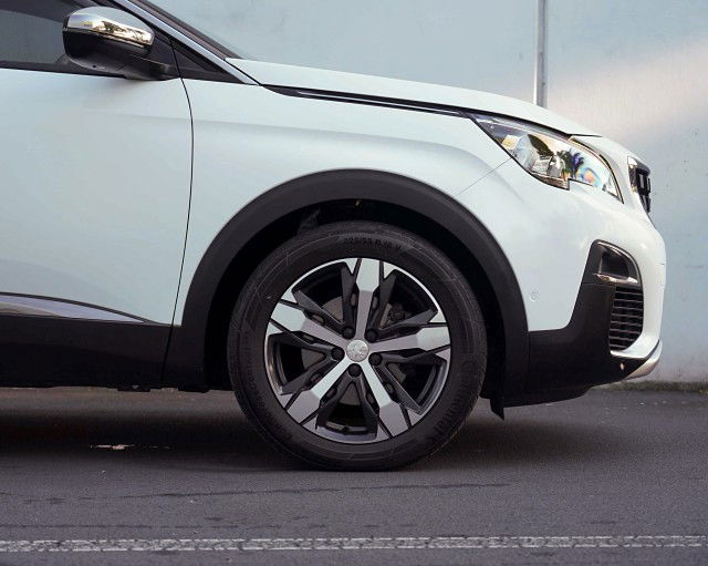2019 Peugeot 3008 Crossway 1.6P 6A 5Dr Wagon