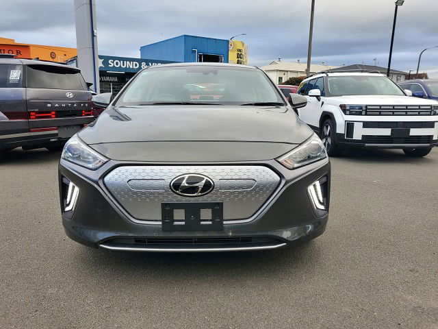 2023 Hyundai IONIQ 100KW EV Series 2