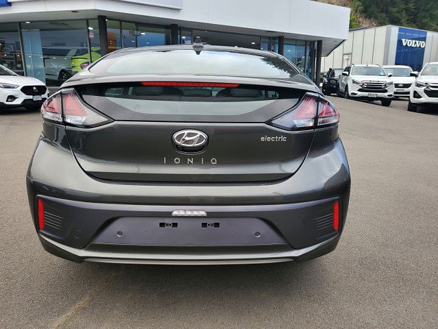 2023 Hyundai IONIQ 100KW EV Series 2
