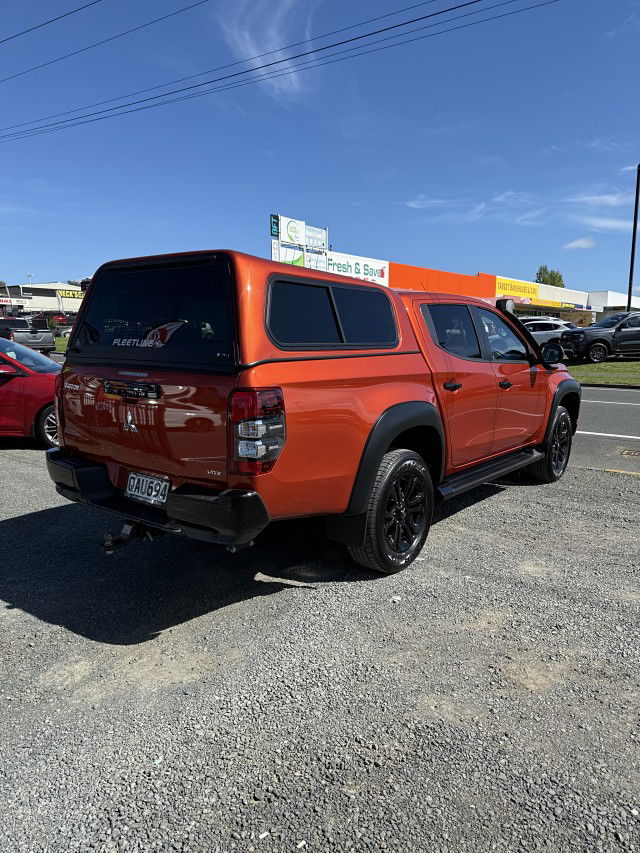 2023 Mitsubishi Triton VRXB DC 2.4D 6AT