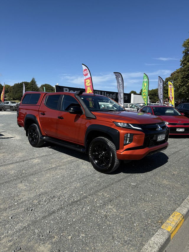 2023 Mitsubishi Triton VRXB DC 2.4D 6AT