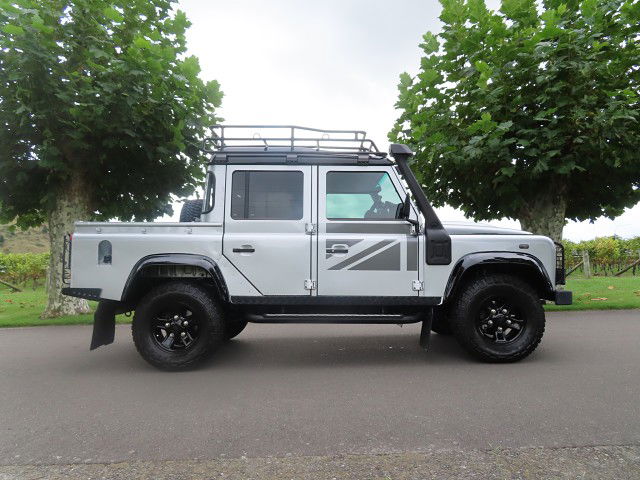 2014 Land Rover Defender 110 PICK UP