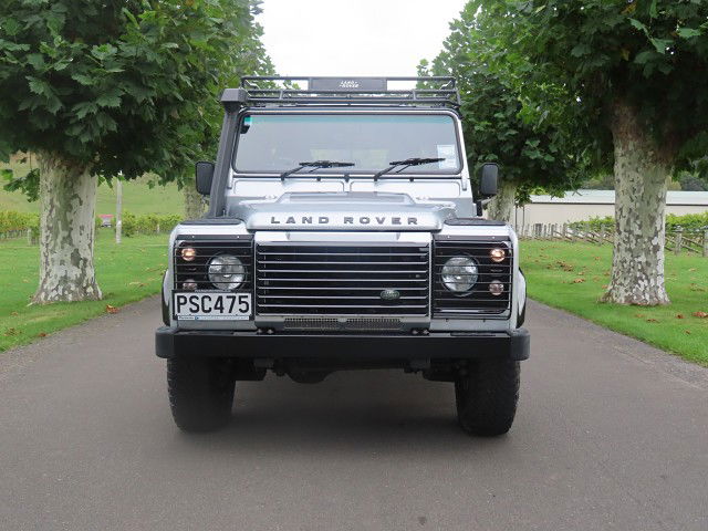 2014 Land Rover Defender 110 PICK UP