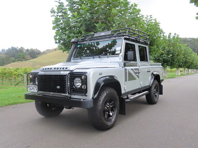 2014 Land Rover Defender 110 PICK UP