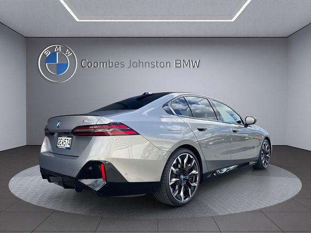 2023 BMW i5 M60 xDrive