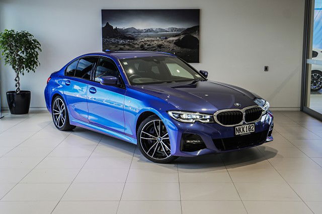 2021 BMW 320i Sedan M-Sport +Comfort +Plus