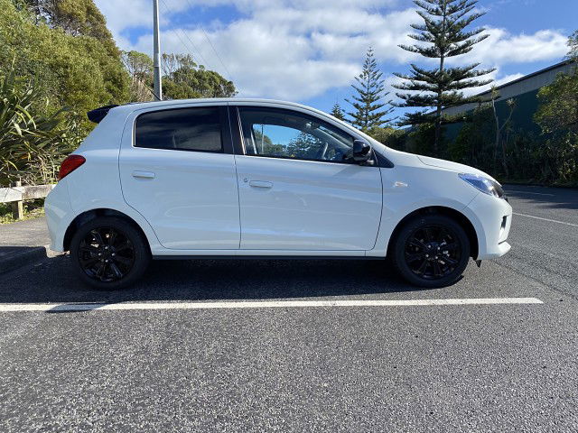 2023 Mitsubishi Mirage XLS 2WD