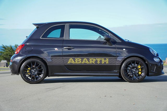 2025 Fiat Abarth 695 Competizione Final Edition