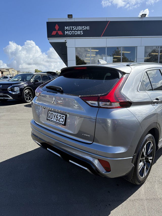 2023 Mitsubishi Eclipse Cross 1.5P TC VRX 2WD