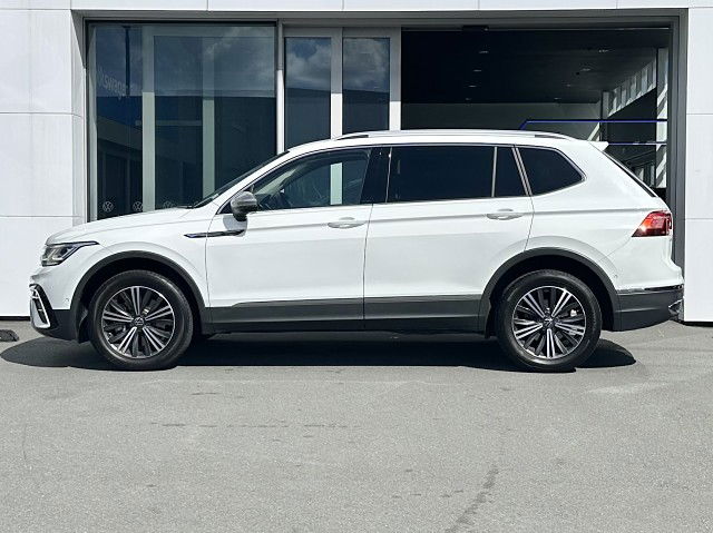 2024 Volkswagen Tiguan Allspace Style AWD