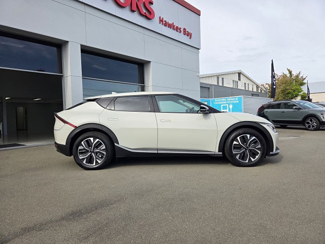 2023 Kia EV6 AIR RWD LONG RANGE  77Kwh