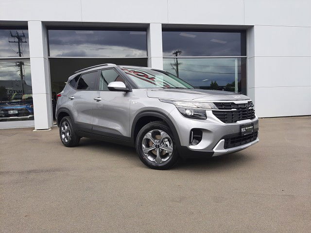 2025 Kia Seltos LX 2.0P