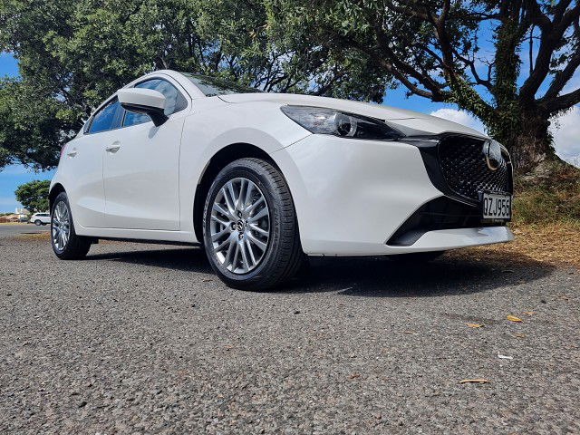 2024 Mazda 2 Ltd 1.5P/6At
