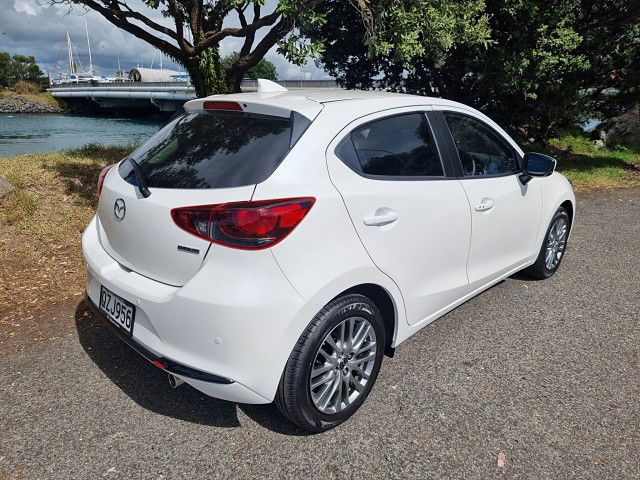 2024 Mazda 2 Ltd 1.5P/6At