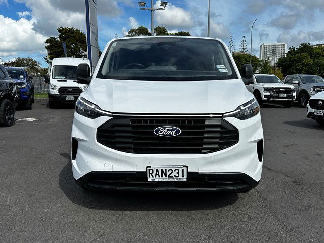 2025 Ford Transit KOMBI 320L 2.0D 8A