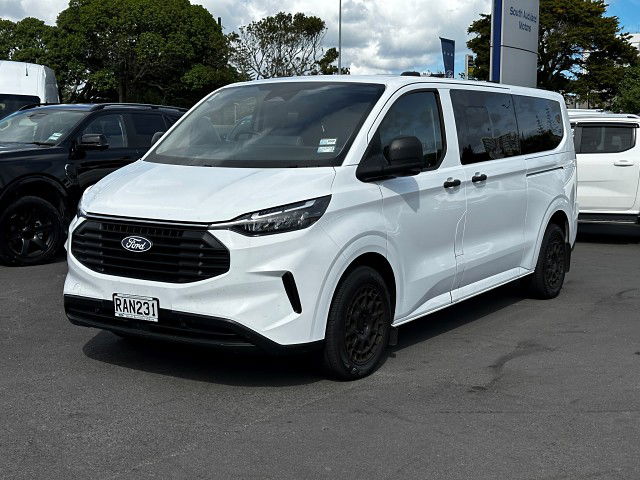 2025 Ford Transit KOMBI 320L 2.0D 8A