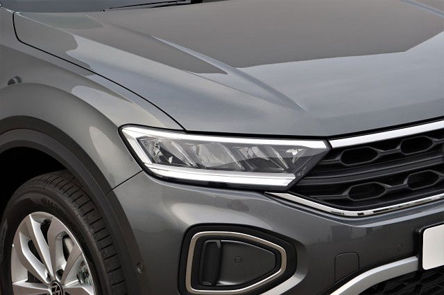2025 Volkswagen T-Roc TSI Life 2WD