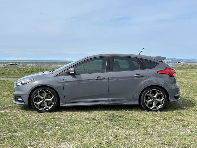 2018 Ford Focus ST2 Ecoboost 2.0P/6M