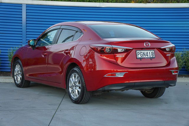 2015 Mazda Axela hybrid sedan
