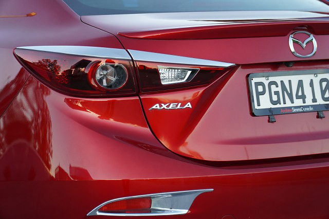 2015 Mazda Axela hybrid sedan