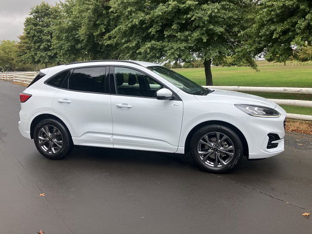 2024 Ford Escape St-Line FHEV 2.5 P