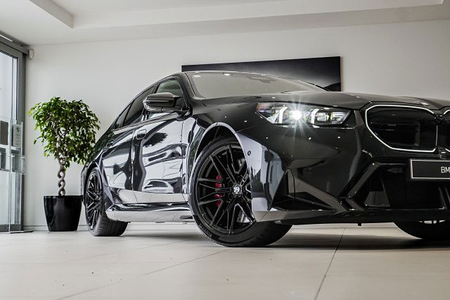 2025 BMW M5 Sedan