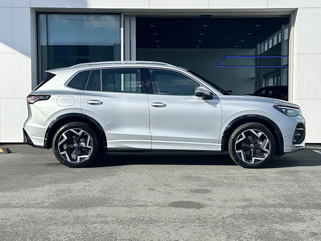 2025 Volkswagen Tiguan R-Line 1.4PT/7AT