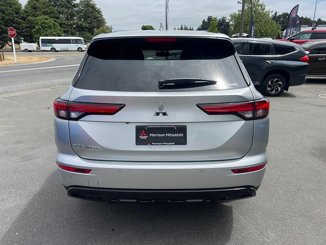 2025 Mitsubishi Outlander 2.5P SPORT 4WD CVT